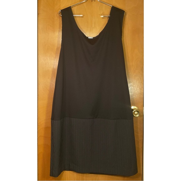 Dress Set - Picture 2 of 3